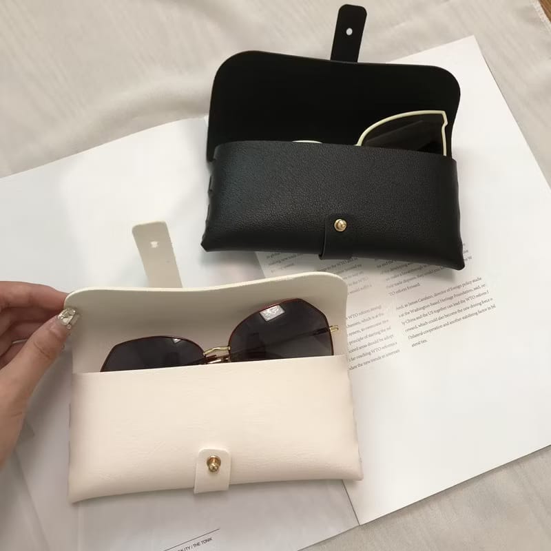 Classic Leather Glasses Case – Elegant & Durable